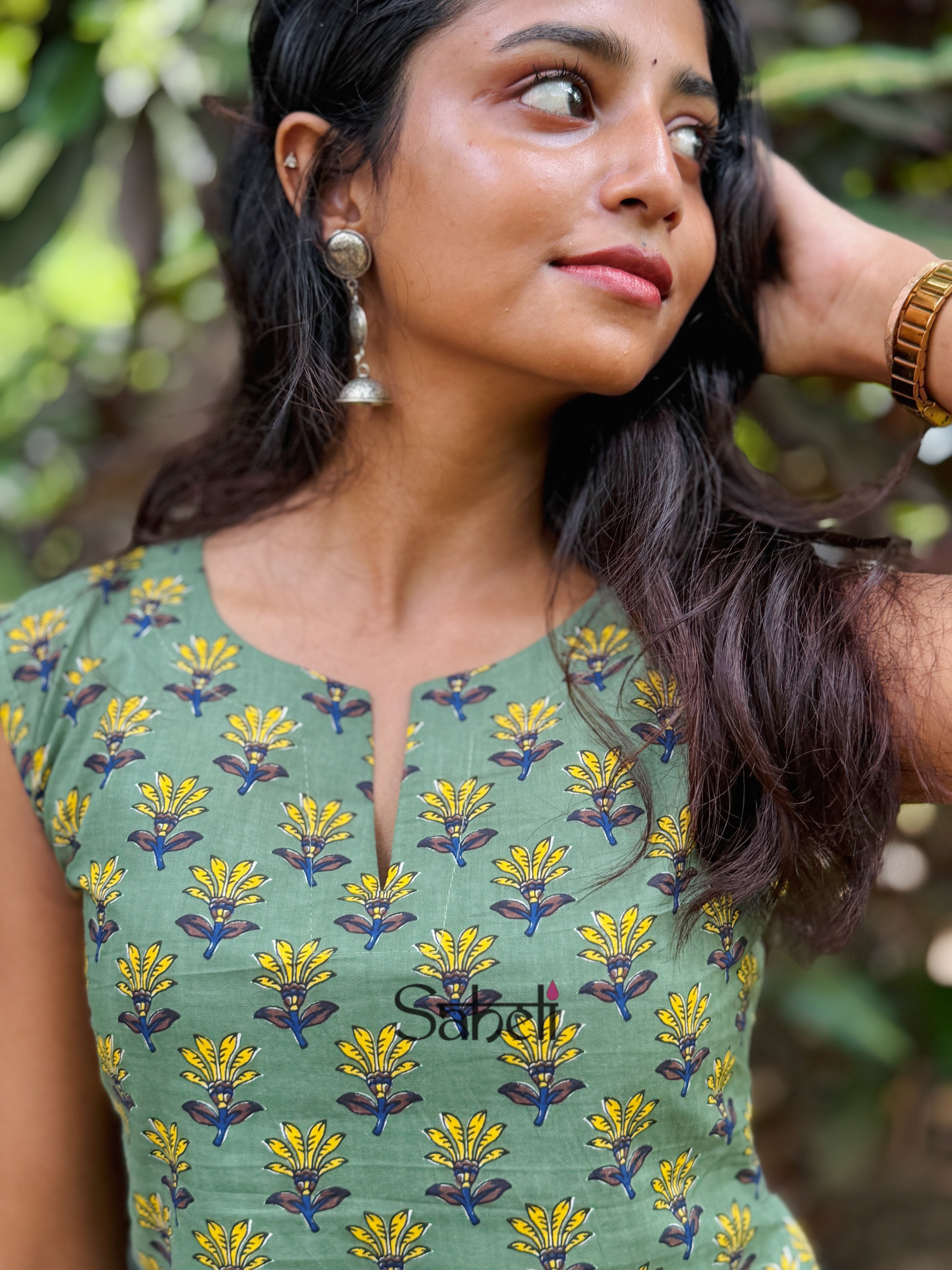 Short Top (Code-142 SK)