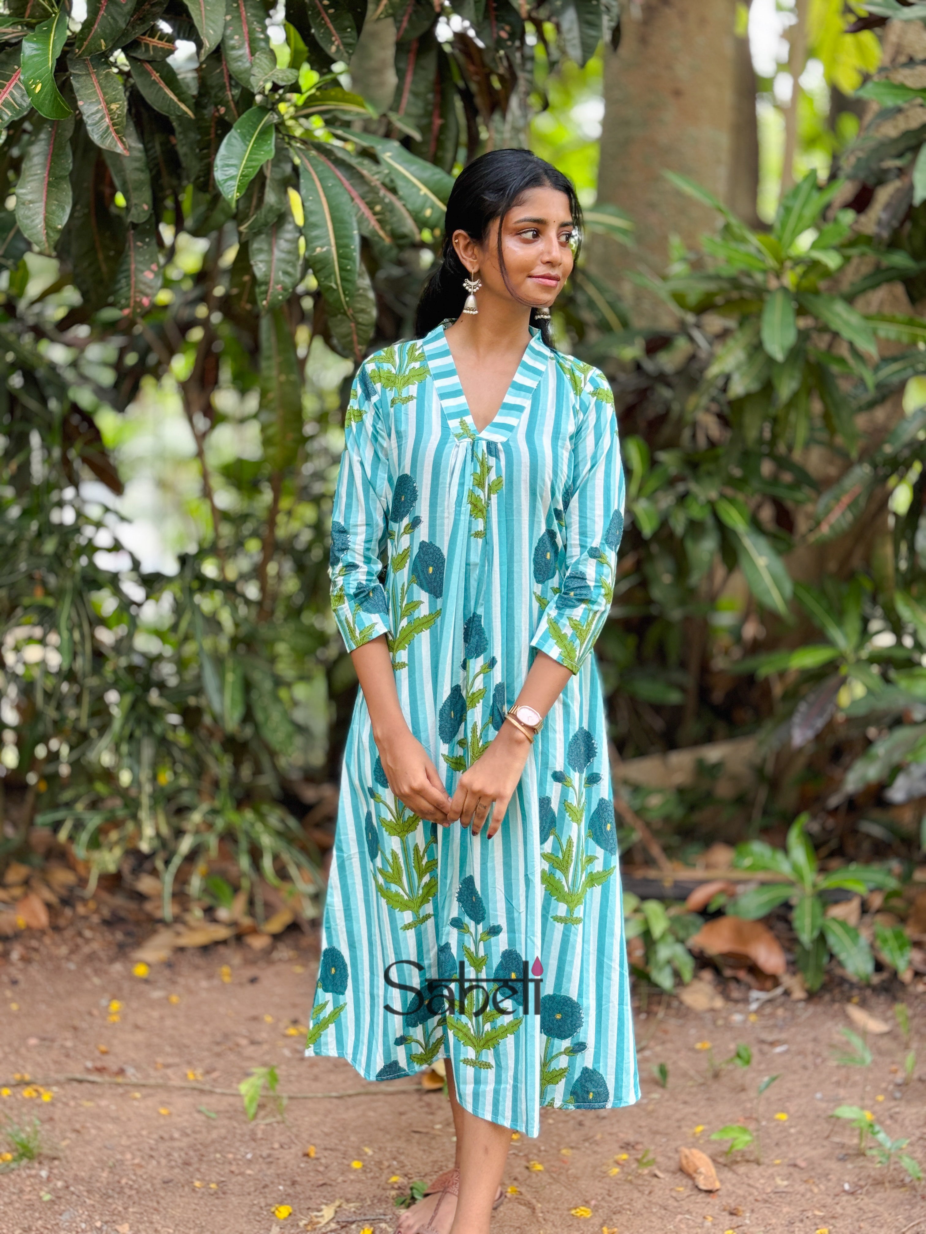 DRESS ( Code - 156 SK)