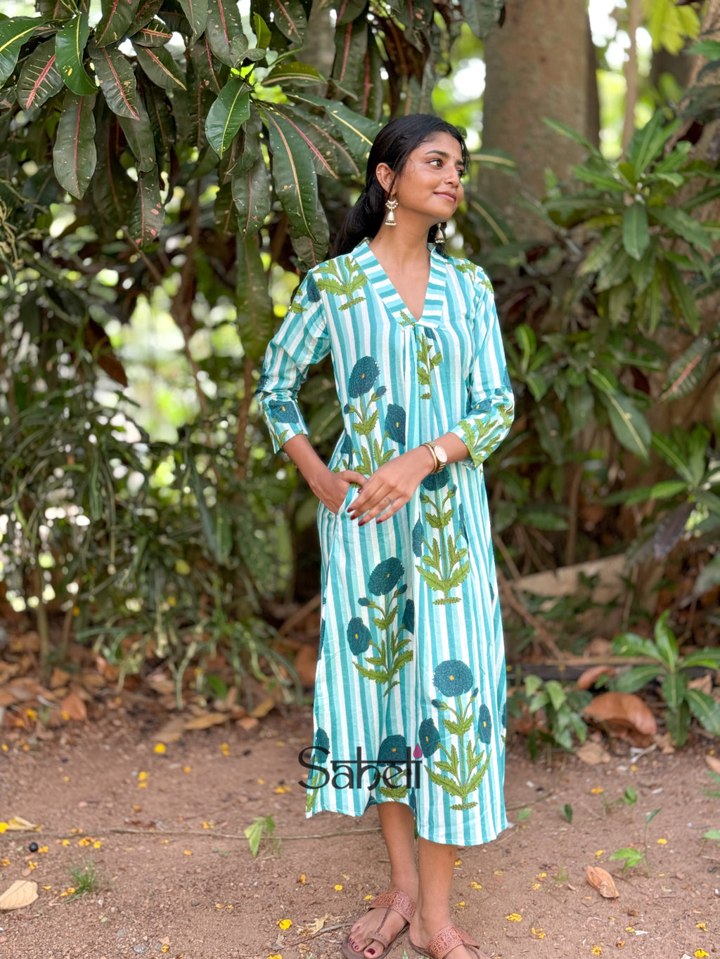 DRESS ( Code - 156 SK)