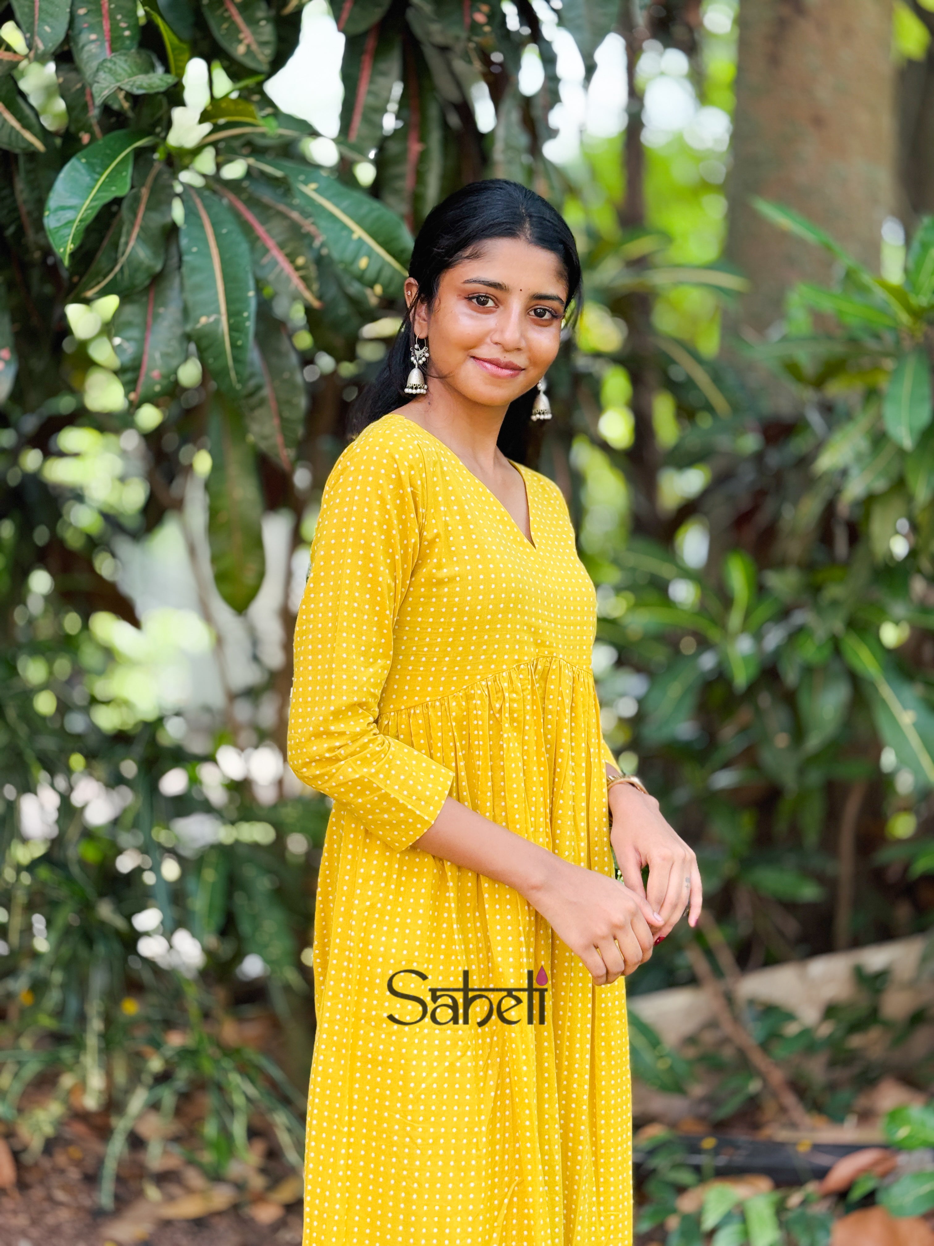 DRESS ( Code - 147 SK)