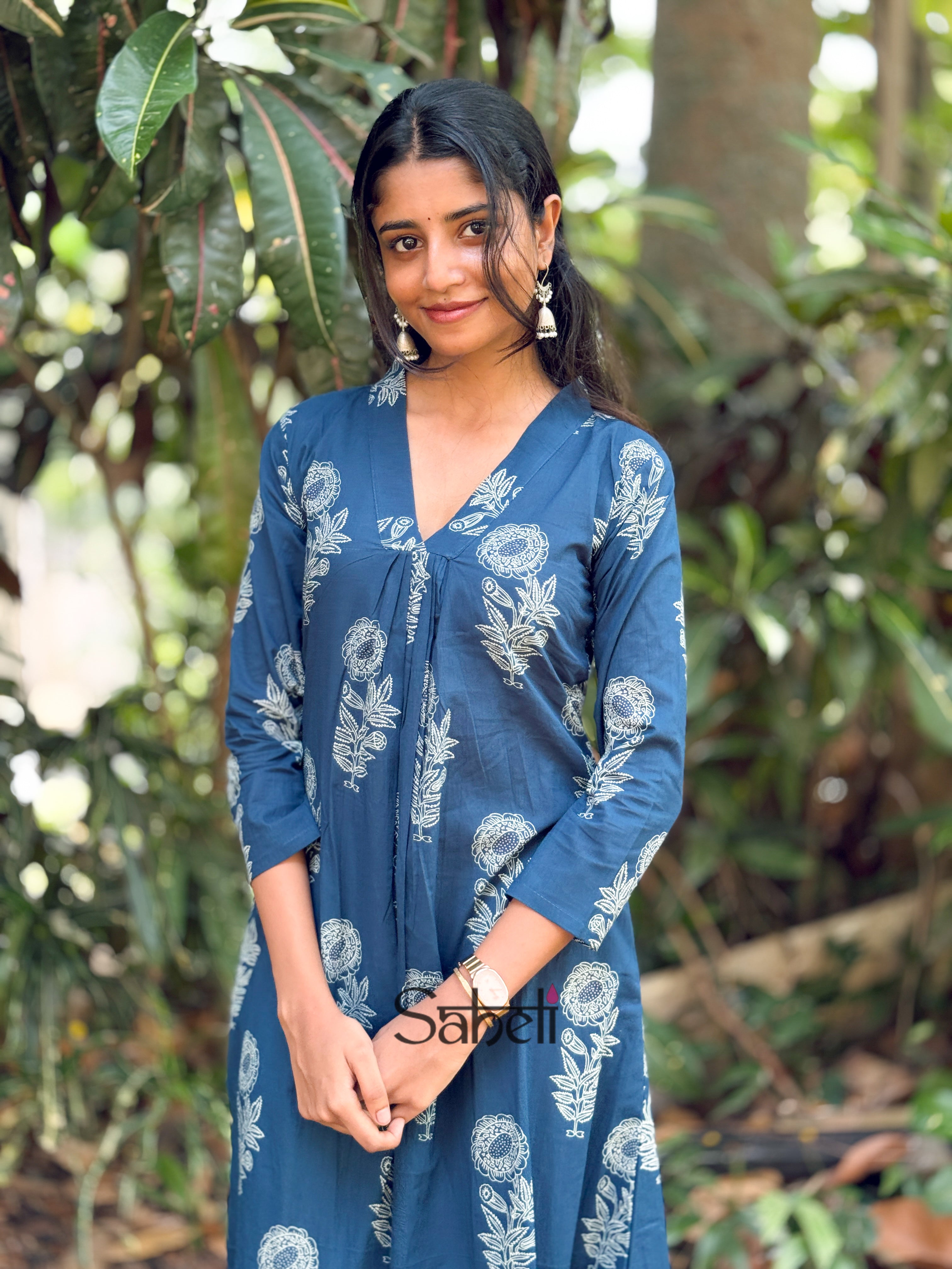 DRESS ( Code - 153 SK)