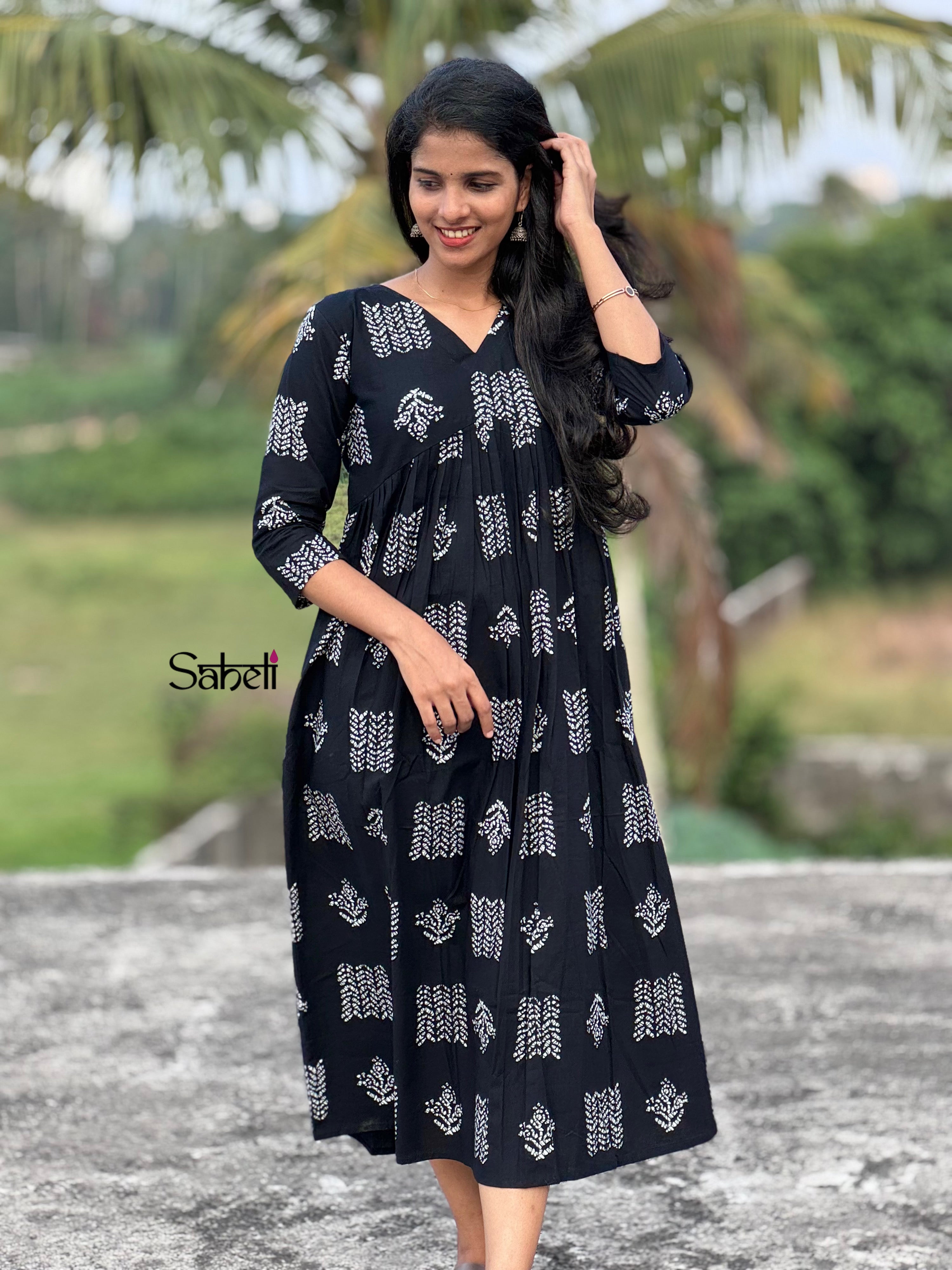 Dress (Code - 187 SK)