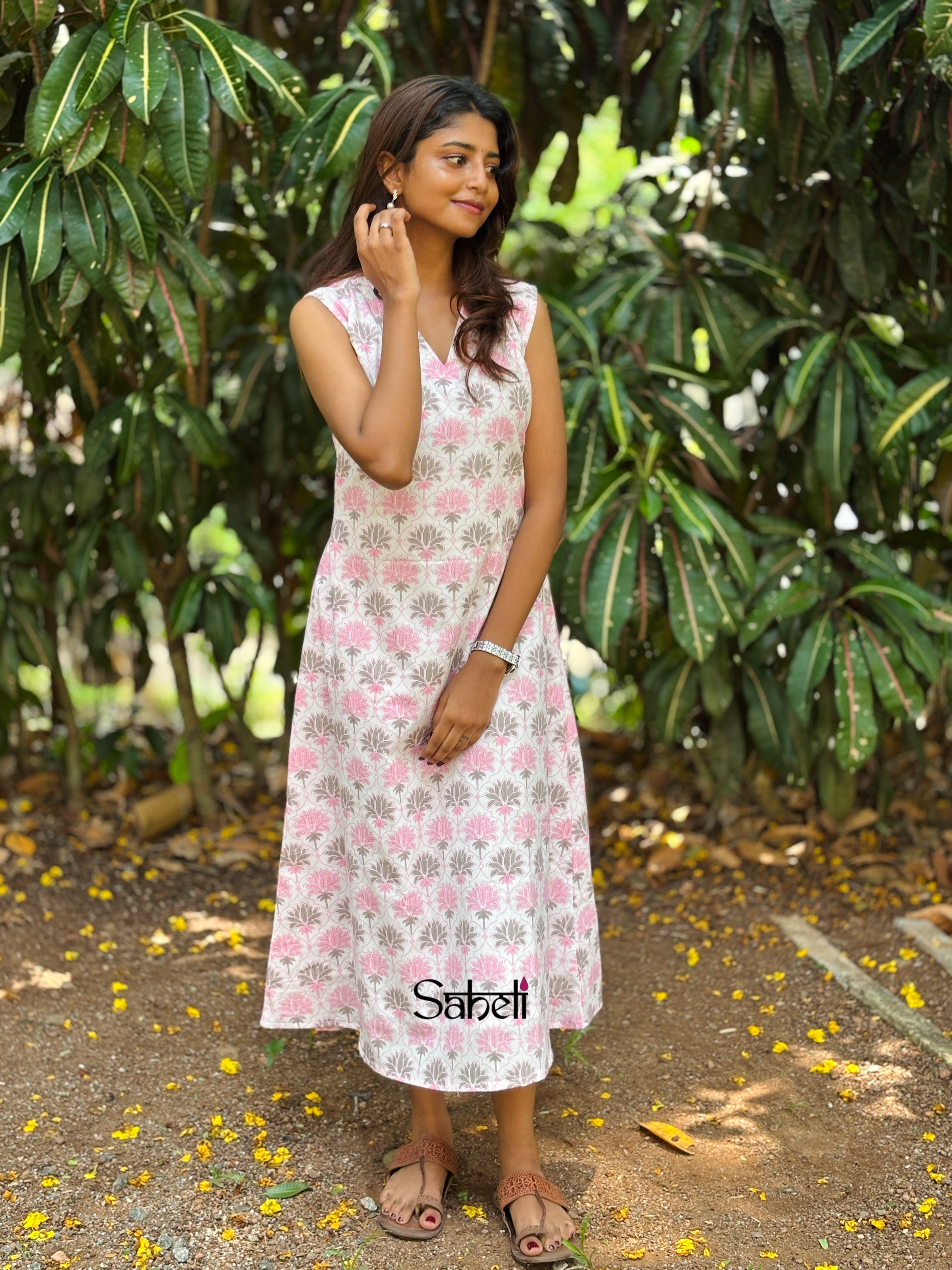 Dress (Code - 162 SK)