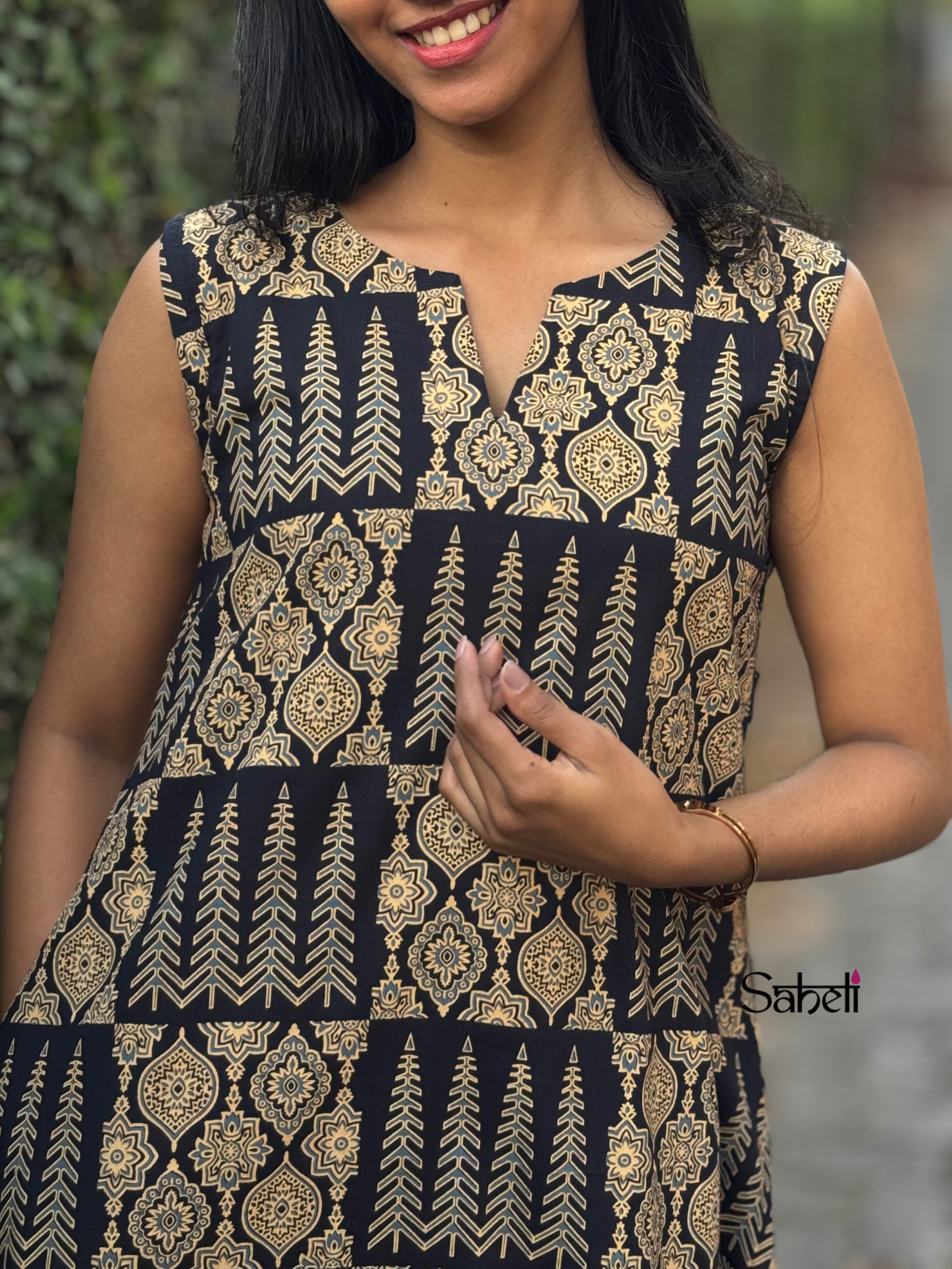 Dress (Code - 43 SK)