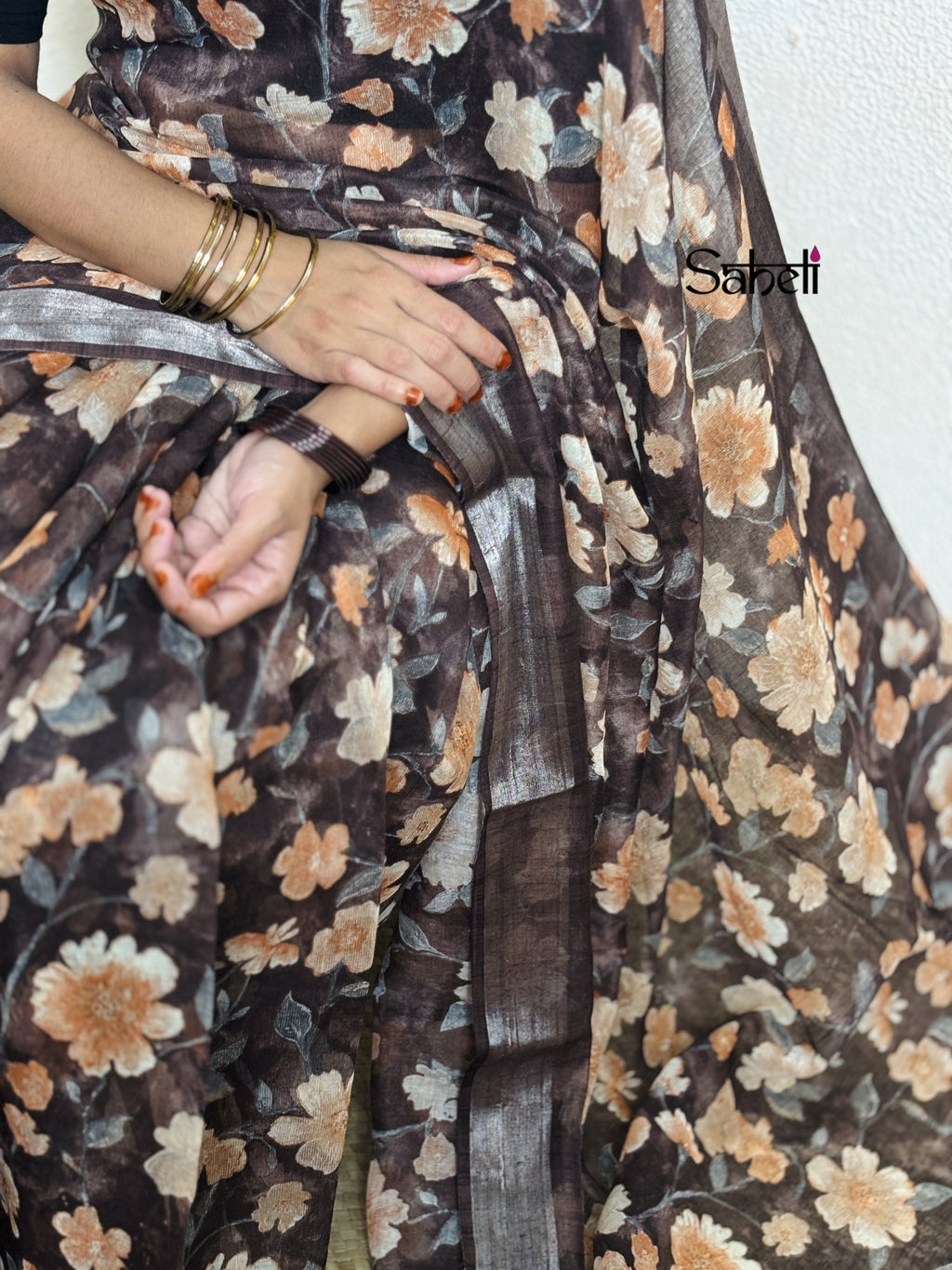 Semi Linen Saree (Code-lSH26)