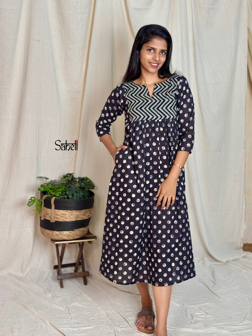 Dress (Code - 87 SK)