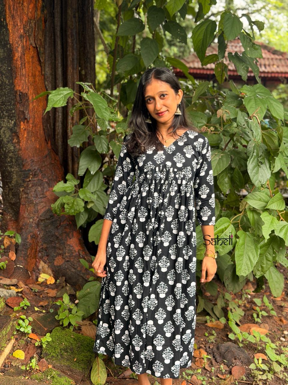 Dress (Code - 186 SK)