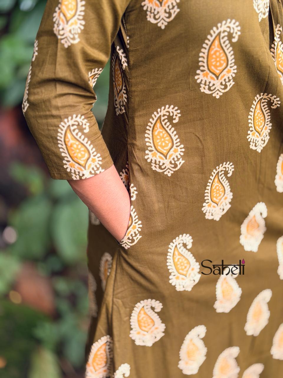 Dress (Code - 185 SK)